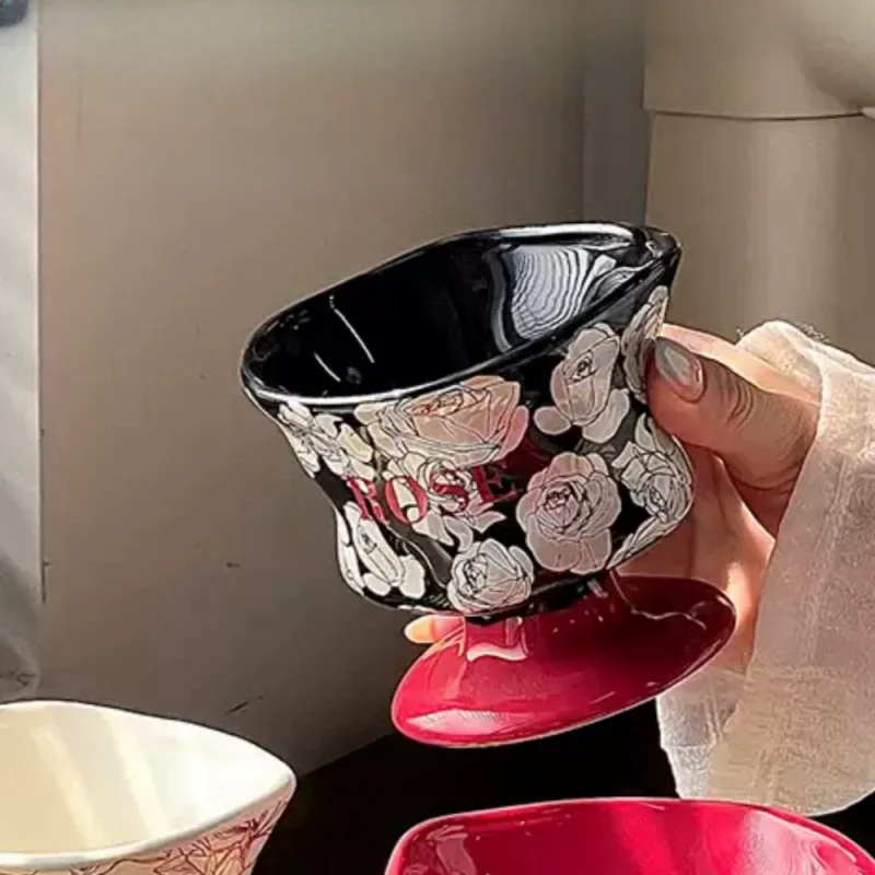 Vintage Paragon English Old Country Black Ceramic White Rose Goblet Mug For Sale-Tototea Vintage Paragon English Old Country Black Ceramic White Rose Goblet Mug For Sale