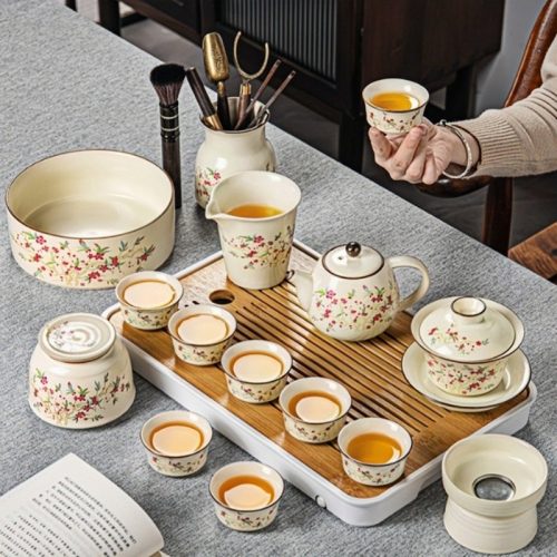 Ru-Kiln-Antique-Flower-Theme-Traditional-Kung-Fu-Tea-Ceremony-Set-with-Rectangular-Tray-2.jpg